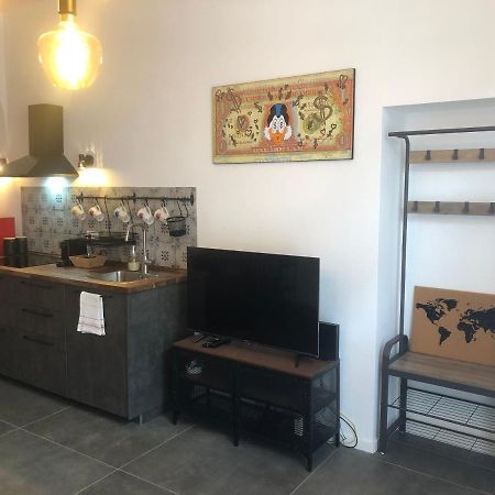 Home In Trast II Rome Bagian luar foto